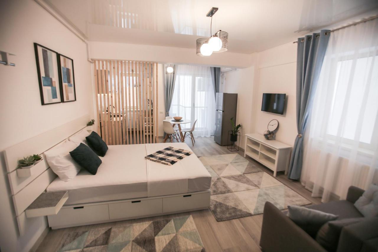 Premium Studios Mamaia Nord - Marea La 50M Năvodari Kültér fotó