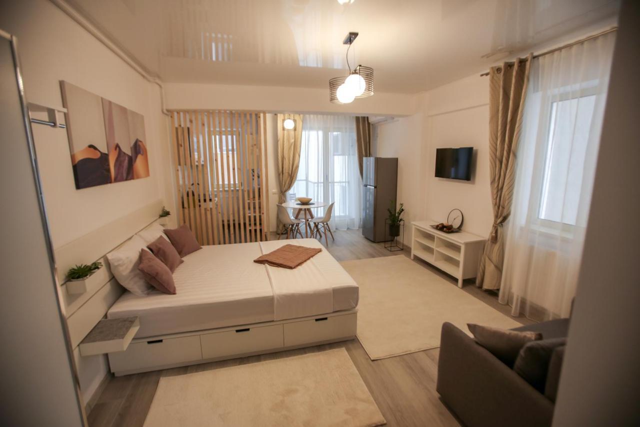 Premium Studios Mamaia Nord - Marea La 50M Năvodari Kültér fotó