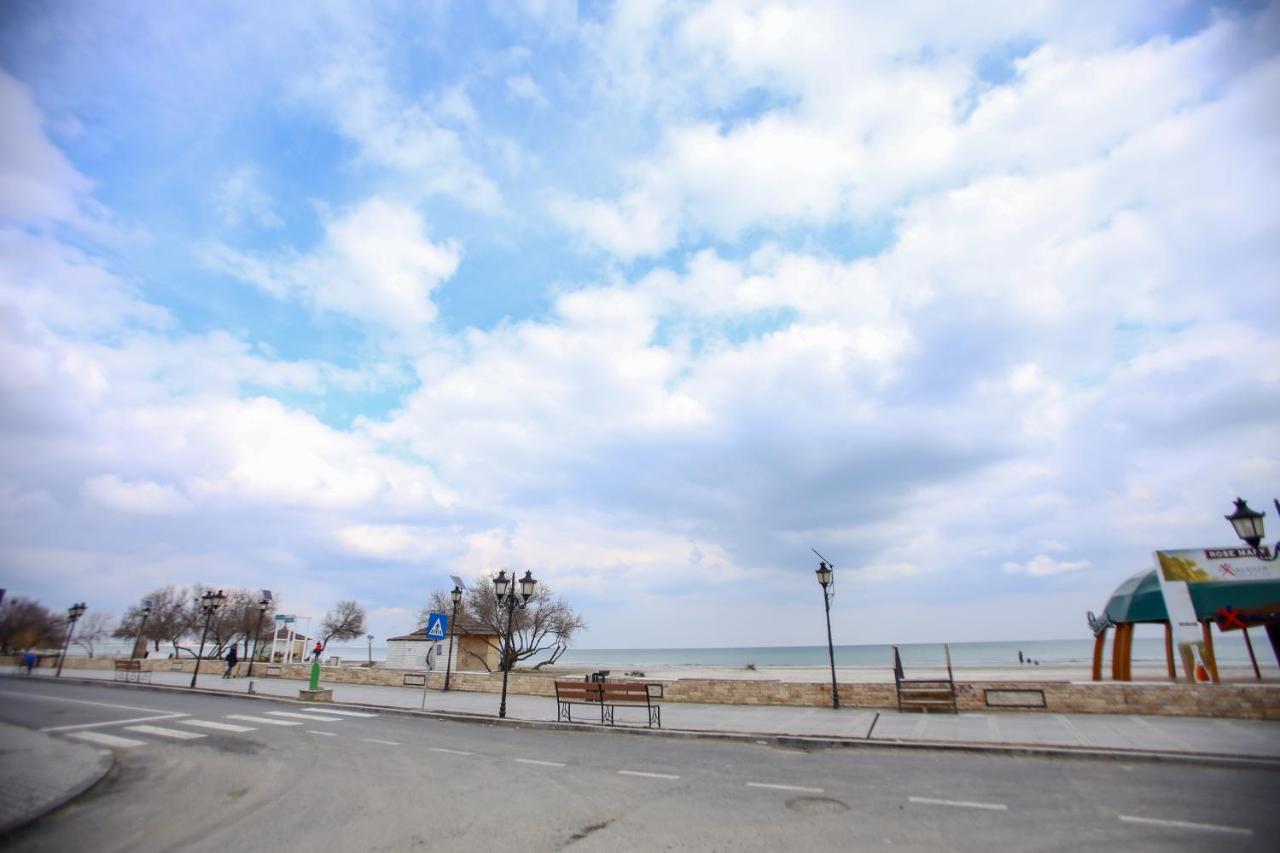 Premium Studios Mamaia Nord - Marea La 50M Năvodari Kültér fotó