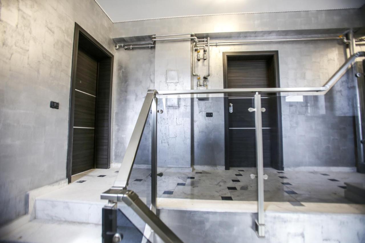 Premium Studios Mamaia Nord - Marea La 50M Năvodari Kültér fotó